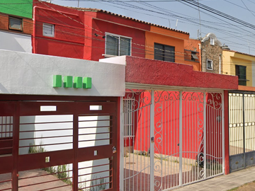 Casa En Venta Col. Jardines Del Nilo, Remate Bancario