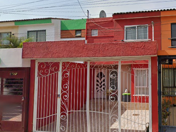 Casa En Venta Col. Jardines Del Nilo, Remate Bancario