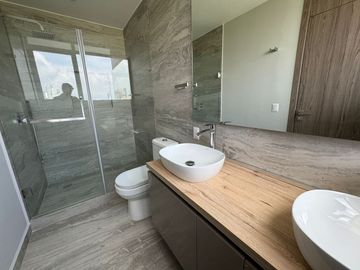 Excelente departamento en venta en IVY Bosque Real