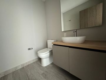 Excelente departamento en venta en IVY Bosque Real