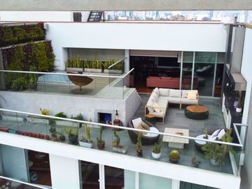 Venta Dúplex de lujo con terraza de 63 m², jacuzzi y vista panorámica al Golf de San Isidro