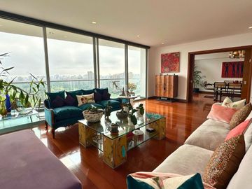 Venta Dúplex de lujo con terraza de 63 m², jacuzzi y vista panorámica al Golf de San Isidro