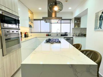 Venta Dúplex de lujo con terraza de 63 m², jacuzzi y vista panorámica al Golf de San Isidro