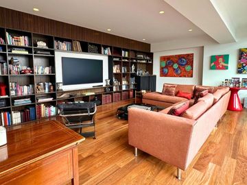 Venta Dúplex de lujo con terraza de 63 m², jacuzzi y vista panorámica al Golf de San Isidro