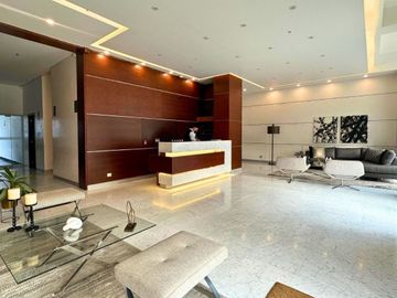 Venta Dúplex de lujo con terraza de 63 m², jacuzzi y vista panorámica al Golf de San Isidro