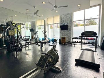Venta Dúplex de lujo con terraza de 63 m², jacuzzi y vista panorámica al Golf de San Isidro