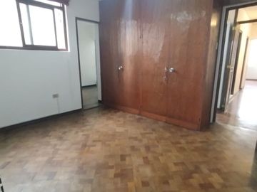 Urb. Barboncito cerca de Av. Arequipa, Ovalo Miraflores y Huaca Pucllana
