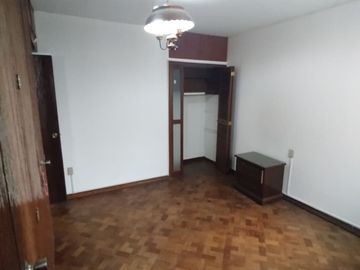 Urb. Barboncito cerca de Av. Arequipa, Ovalo Miraflores y Huaca Pucllana