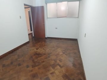 Urb. Barboncito cerca de Av. Arequipa, Ovalo Miraflores y Huaca Pucllana