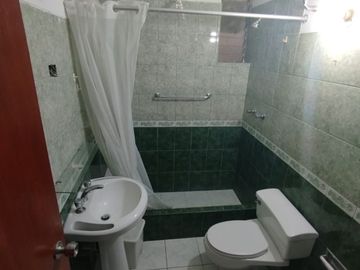 Urb. Barboncito cerca de Av. Arequipa, Ovalo Miraflores y Huaca Pucllana