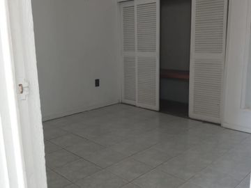 Casa en enta cerca del tecnologico de morelia con rápidos accesos al centro