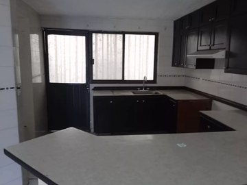 REMATO HERMOSA CASA CON 3 RECAMARAS UBICADA EN EL RESIDENCIAL COUNTRY TEJALPA JIUTEPEC MORELOS APROVECHA