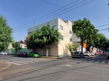 OPORTUNIDAD PARA INVERSIONISTAS. EDIFICIO ANAHÚAC 1 SECC