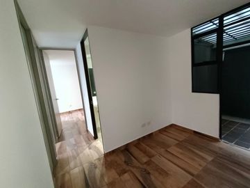 VENDO APARTAMENTO 1ER PISO, CON EXCELENTES TERMINADOS Y UBICACION, CONJUNTO AMARANTO