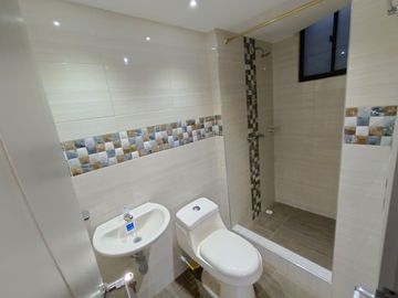 VENDO APARTAMENTO 1ER PISO, CON EXCELENTES TERMINADOS Y UBICACION, CONJUNTO AMARANTO