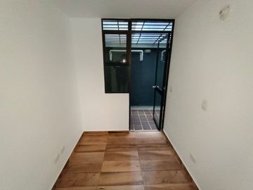 VENDO APARTAMENTO 1ER PISO, CON EXCELENTES TERMINADOS Y UBICACION, CONJUNTO AMARANTO