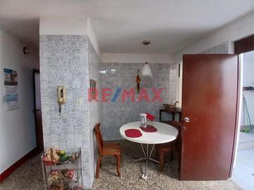 Se Vende Hermosa Casa De 2 Pisos + Terraza