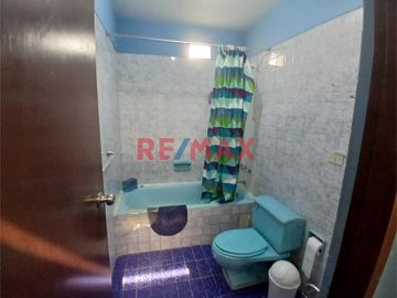 Se Vende Hermosa Casa De 2 Pisos + Terraza