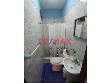Se Vende Hermosa Casa De 2 Pisos + Terraza