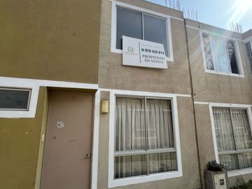 HERMOSA CASA EN VENTA - CASAS DEL VALLE