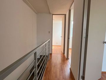 HERMOSA CASA EN VENTA - CASAS DEL VALLE