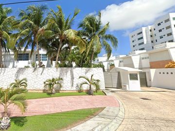 REMATO HERMOSA CASA INCREIBLE PRECIO UBICADA EN EL RESIDENCIAL MALECON CANCUN APROVECHA