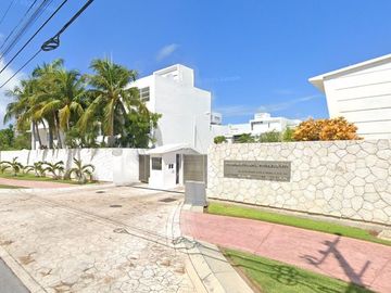 REMATO HERMOSA CASA INCREIBLE PRECIO UBICADA EN EL RESIDENCIAL MALECON CANCUN APROVECHA