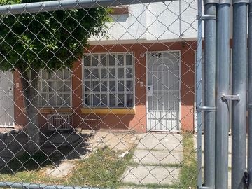 BONITA CASA 2 PISOS TECAMAC