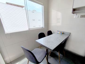 VENTA DE AMPLIO DEPARTAMENTO EN LA URB. CLUB GOLF LOS INCAS - SURCO