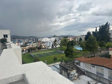VENDO DEPARTAMENTO DE 129.07M, SECTOR U. UTE RUMIPAMBA