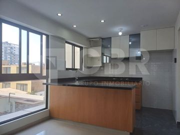 VENTA DEPARTAMENTO EN CERCADO DE LIMA