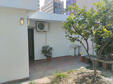 Casa en Av. Colon, OPORTUNIDAD