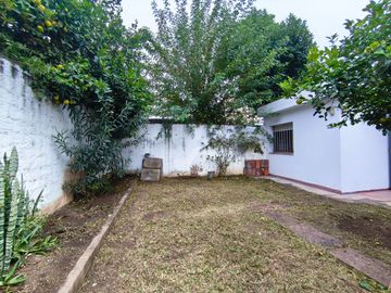 Casa en Av. Colon, OPORTUNIDAD