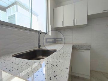 Departamento Flat, 2° piso, remodelado, en Venta