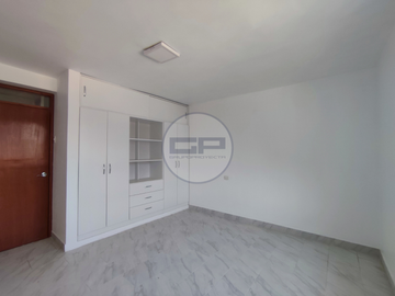 Departamento Flat, 2° piso, remodelado, en Venta