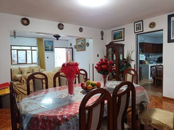 VENTA DE CASA EN HUASCATA, CHACLACAYO