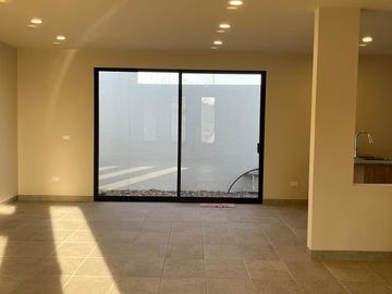 CASA EN VENTA EN FRACCIONAMIENTO ZARU, EL MARQUES. QRO