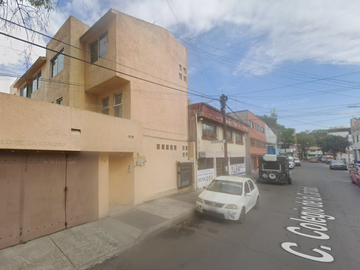 Casa en calle Colegio de la Caridad, Coapa, Ex Hacienda de San Juan de Dios, Tlalpan, CDMX.