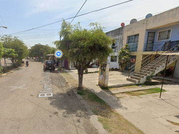 CASA DUPLEX, AVE DEL PARAISO, NAYARIT