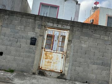 REMATO HERMOSA CASA INCREIBLE PRECIO UBICADA EN JARDINES DE CHAMPAYAN TAMPICO APROVECHA