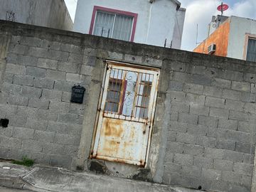 REMATO HERMOSA CASA INCREIBLE PRECIO UBICADA EN JARDINES DE CHAMPAYAN TAMPICO APROVECHA