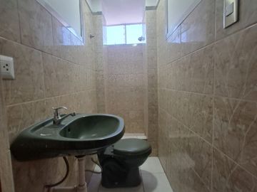 SE VENDE CASA A UNA CUADRA DE LA PANAMERICANA SUR📈