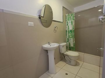 SE VENDE CASA A UNA CUADRA DE LA PANAMERICANA SUR📈