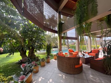 Venta Exclusiva Casa de Lujo en Rinconada del Lago – Elegancia, Luz Natural y Confort con Piscina y Terraza