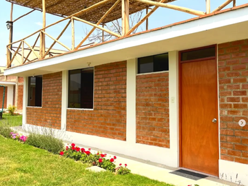 Se Vende Hermosa Casa Con Espacio Recreacional