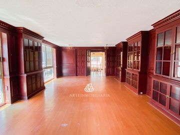 Casa Satélite ideal para oficina silenciosa, asilo, etc. Cerca Periférico, Plaza Satélite o Zona Azul