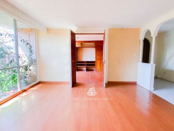 Casa Satélite ideal para oficina silenciosa, asilo, etc. Cerca Periférico, Plaza Satélite o Zona Azul
