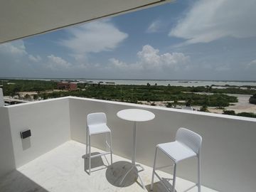Venta Departamento PH Amueblado, Vista Al Mar y Laguna, Alberca, Puerto Telchac