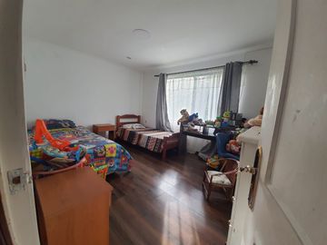 Venta Terreno 7.500 m2 y casa de 325 m2, Región del Maule