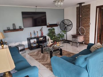Venta Terreno 7.500 m2 y casa de 325 m2, Región del Maule